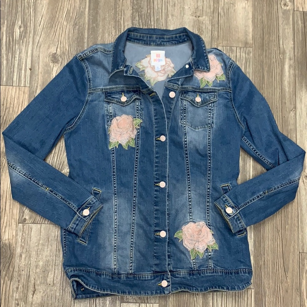 LuLaRoe Jaxon denim jacket